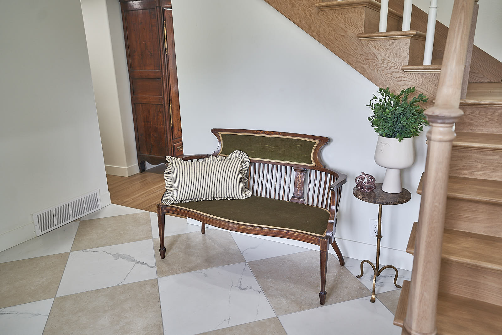 Camit home remodel: Completed interior (Photo 18/25)